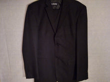 Load image into Gallery viewer, Men's 3 Piece Suit Vitto Collection (Italy)
